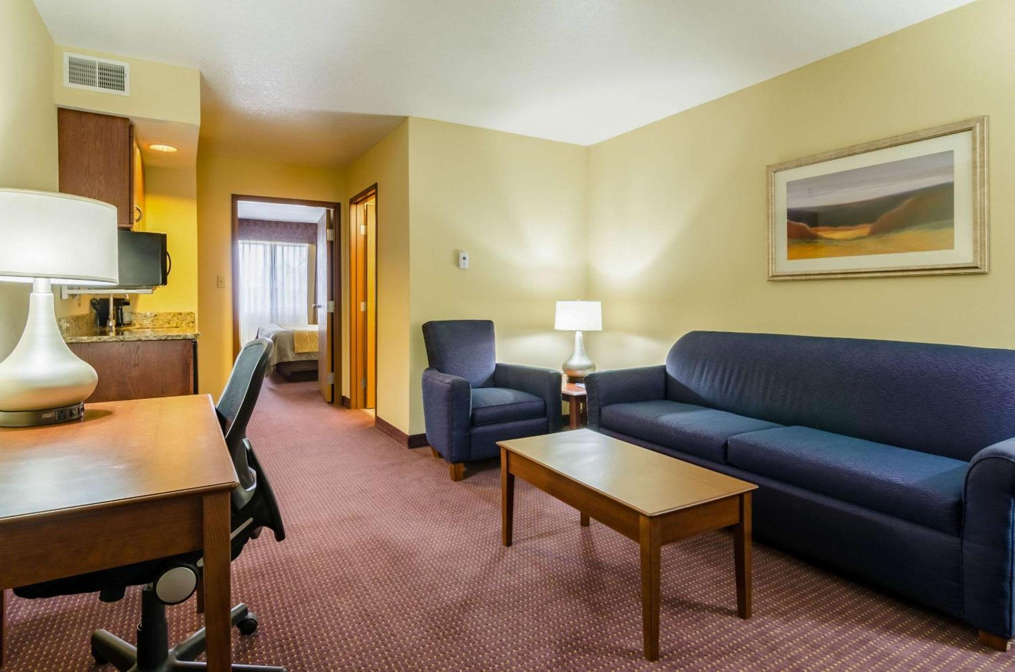Comfort Inn Colby Kültér fotó