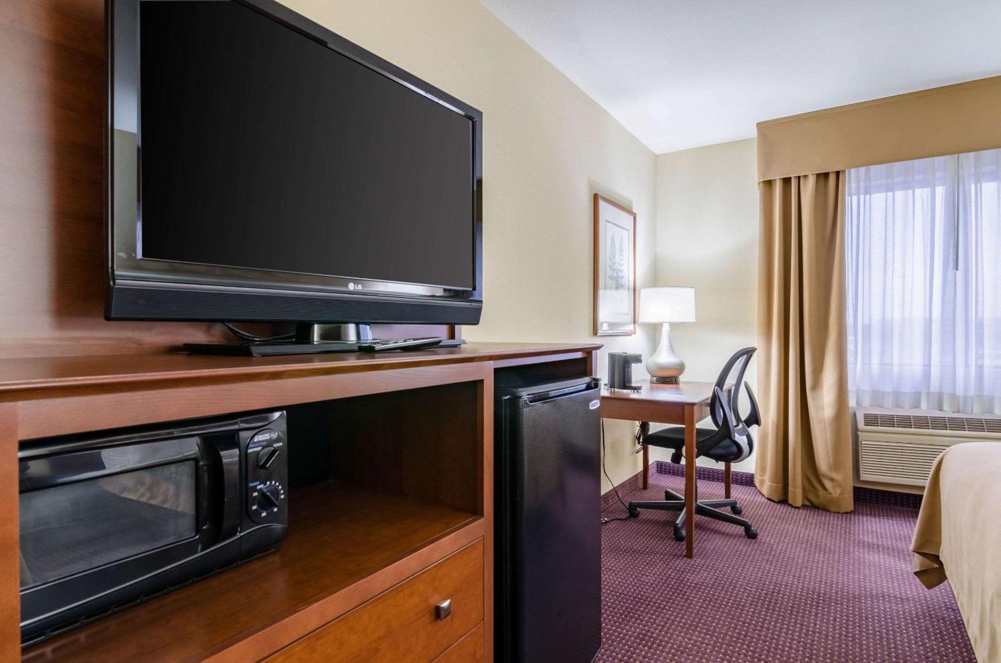 Comfort Inn Colby Kültér fotó