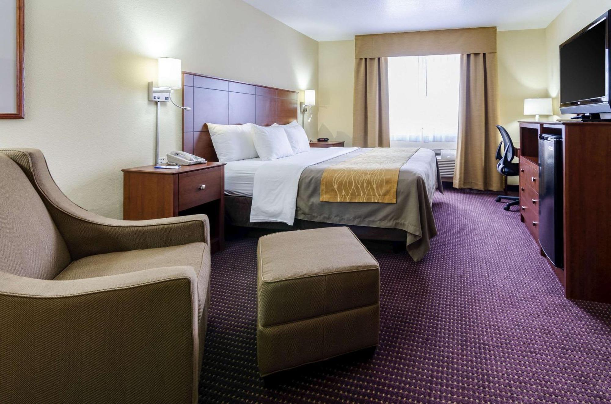 Comfort Inn Colby Kültér fotó