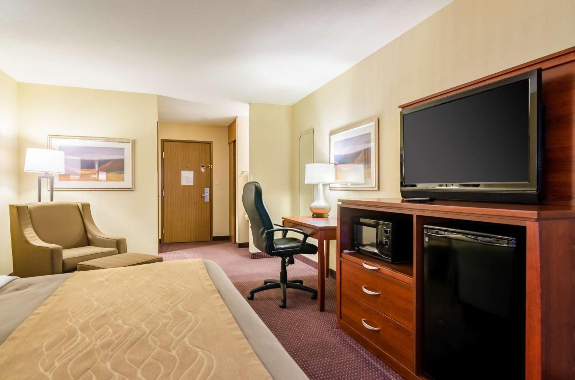 Comfort Inn Colby Kültér fotó